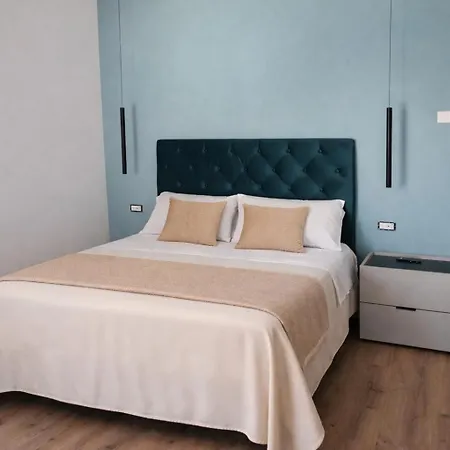 Le Chiavi Di Polidoro 3* Aversa